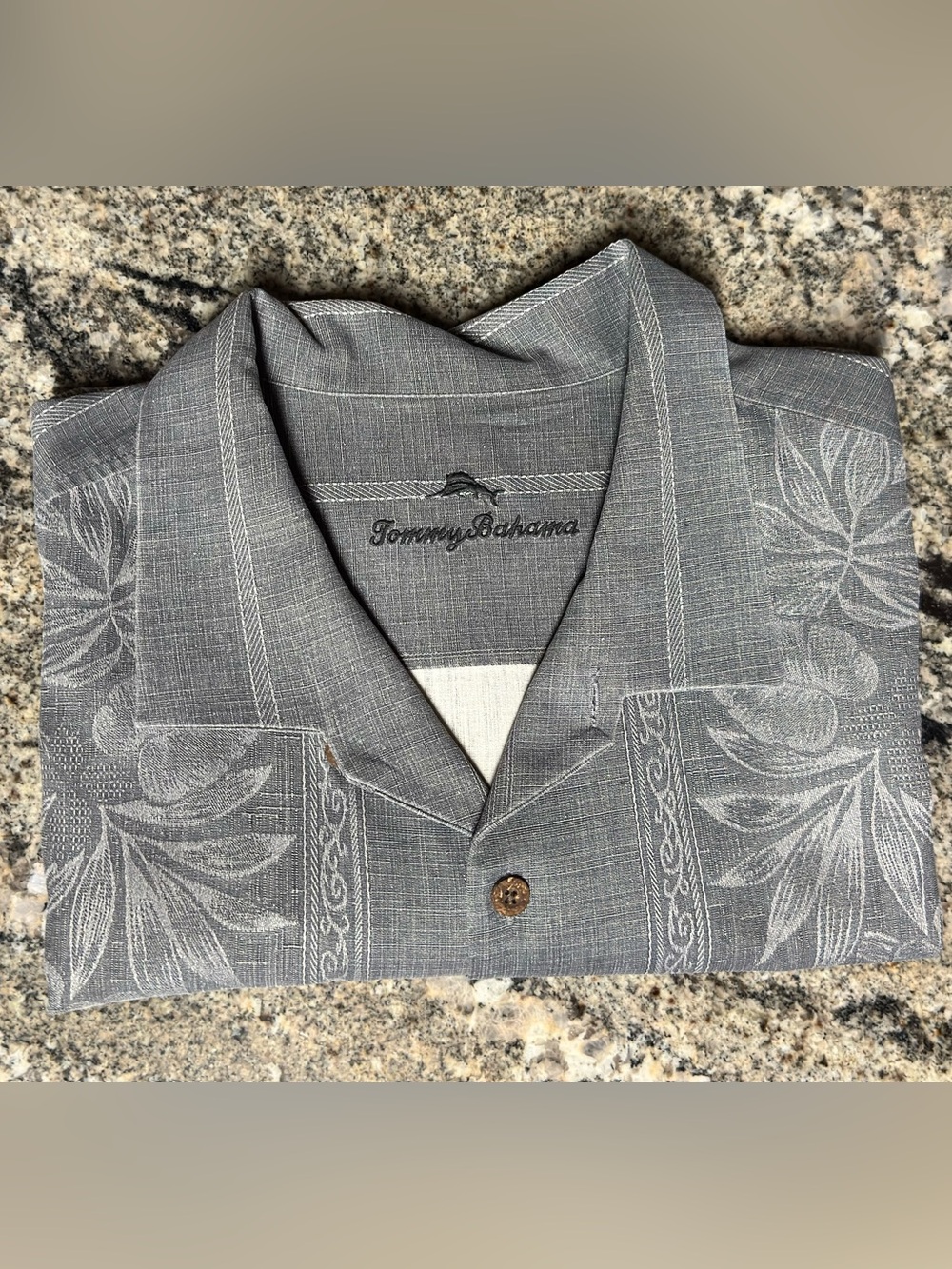Tommy Bahama Short Sleeve Button Down 3XL